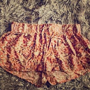 Oneil Floral Shorts